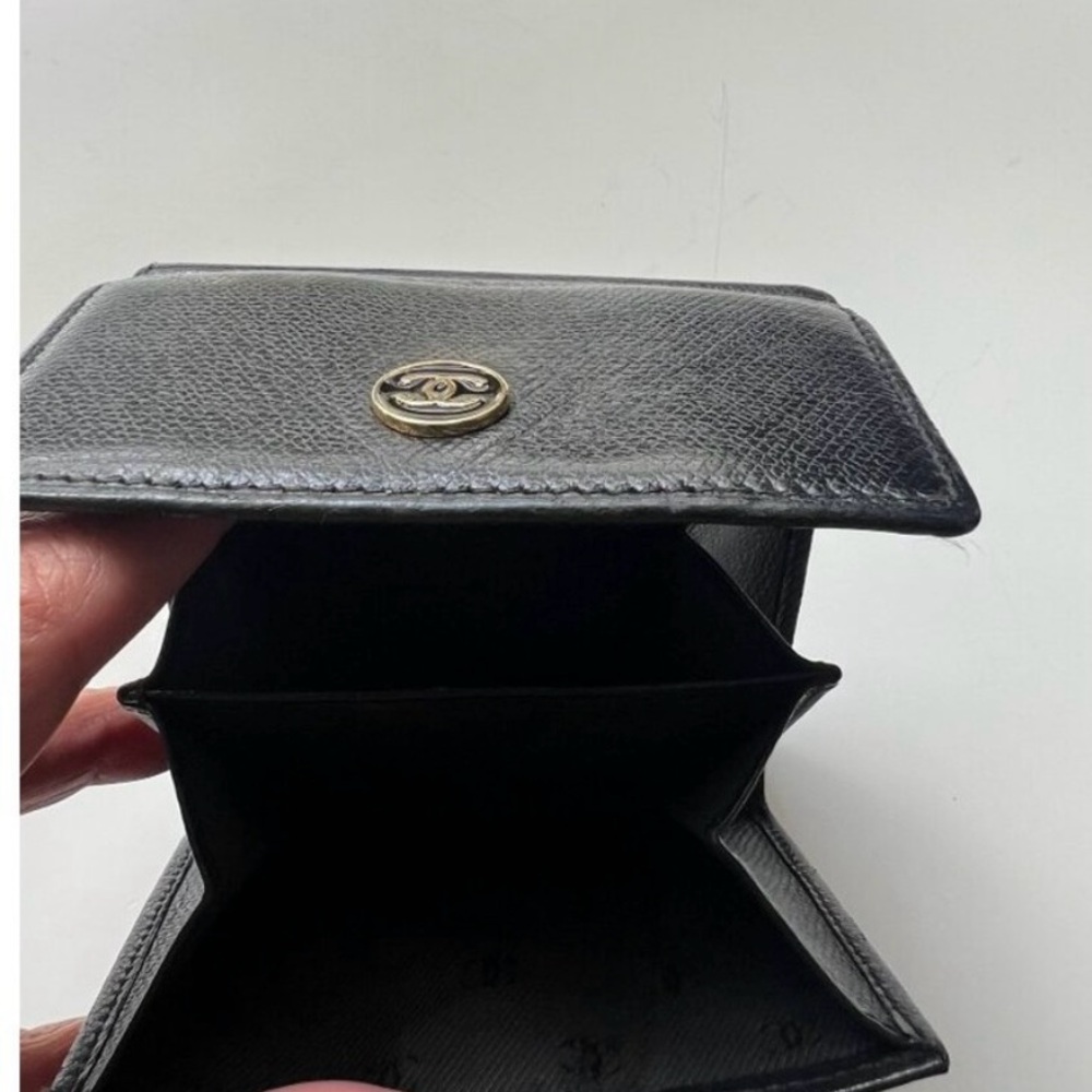 Authentic Black Chanel wallet in excellent condition! - Picture 4 of 14